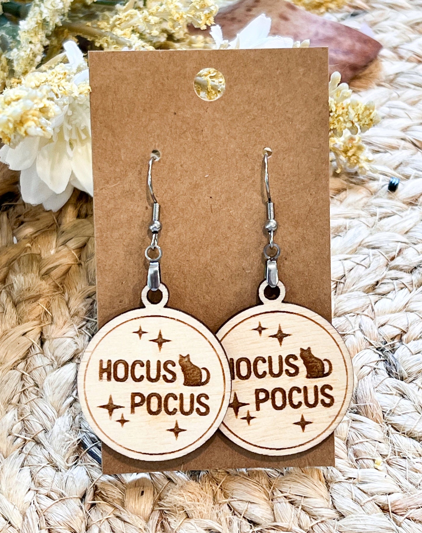 Hocus Pocus dangles