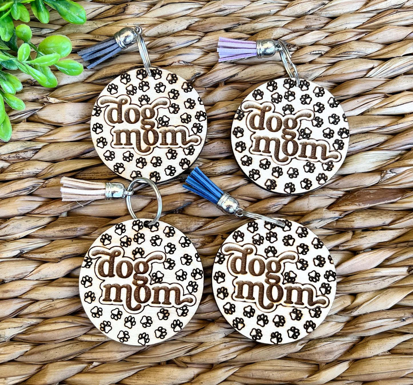 Dog mom keychain